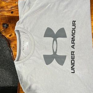 Under Armour tshirts size XXL
